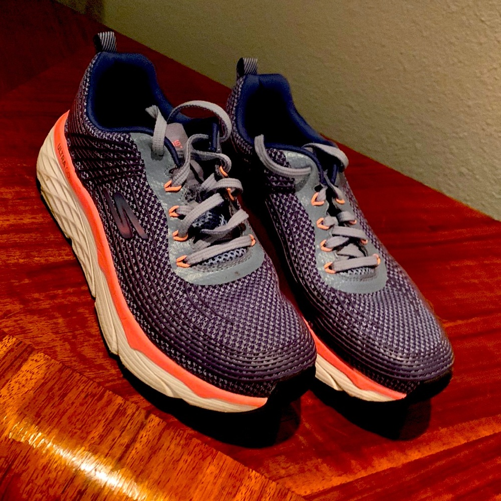 Skechers shoes